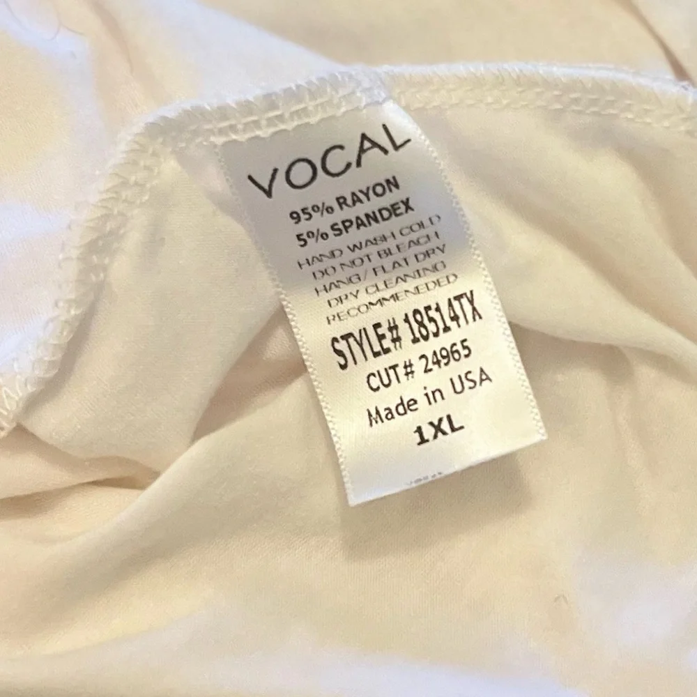 3/$19 NWT Vocal USA embellished shimmer sleeveless tank top blouse - Picture 6 of 16